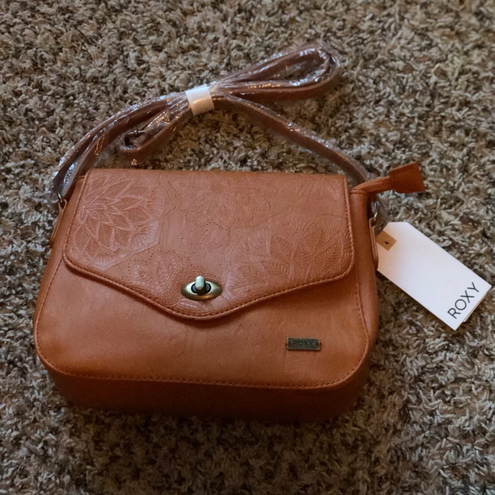NWT Roxy Crossbody Purse